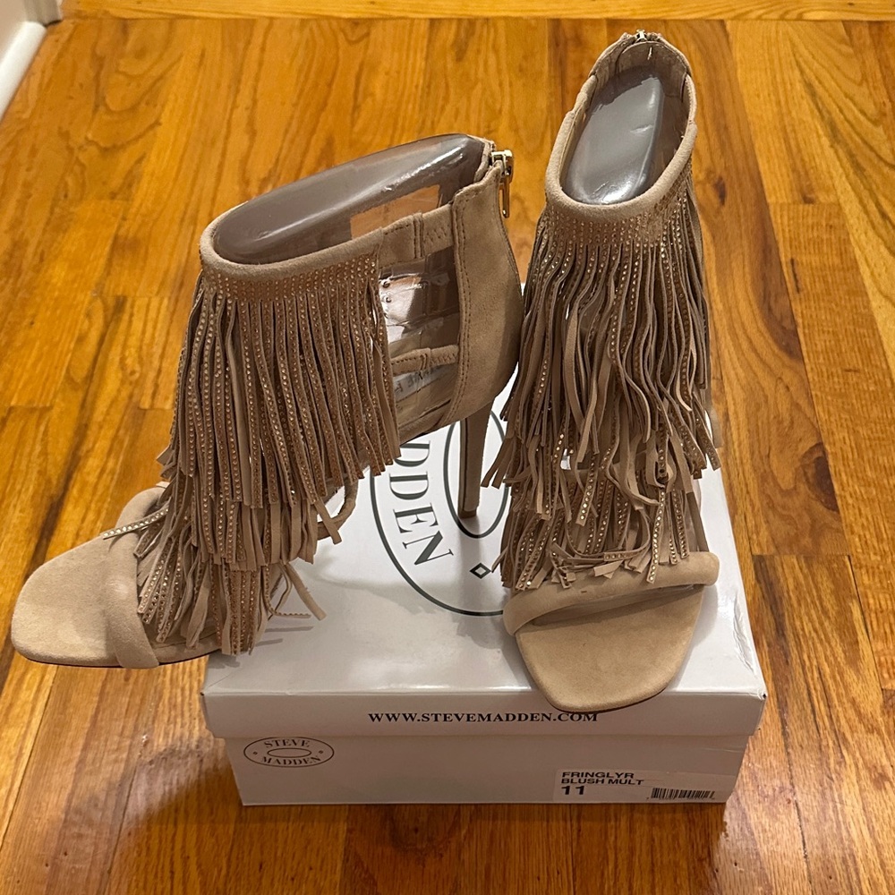 Steve Madden Beige Fringe Heeled Sandals